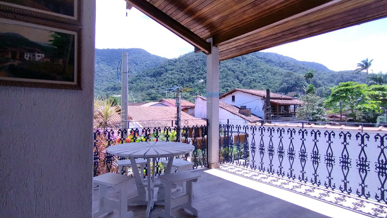 House for vacation rental in Ubatuba (Praia do Lázaro)