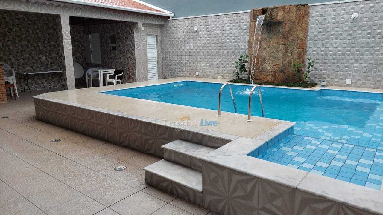 Casa para alquiler de vacaciones em Guarujá (Enseada)