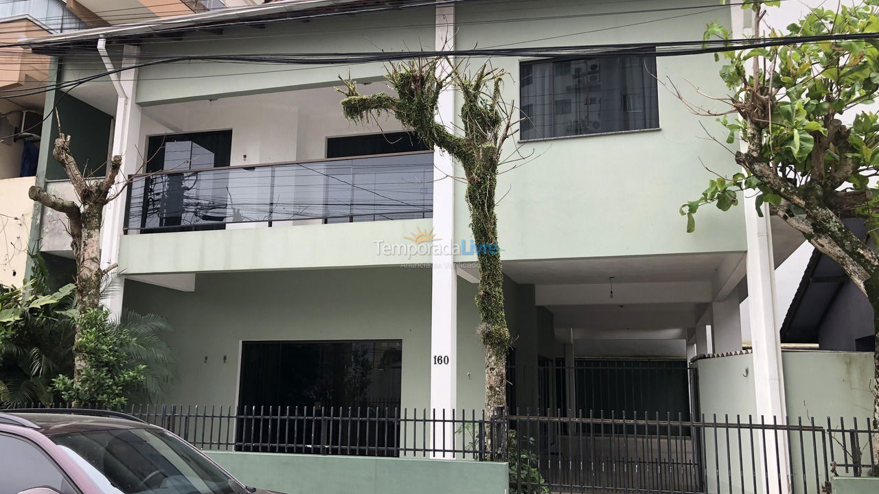 House for vacation rental in Itapema (Centro)