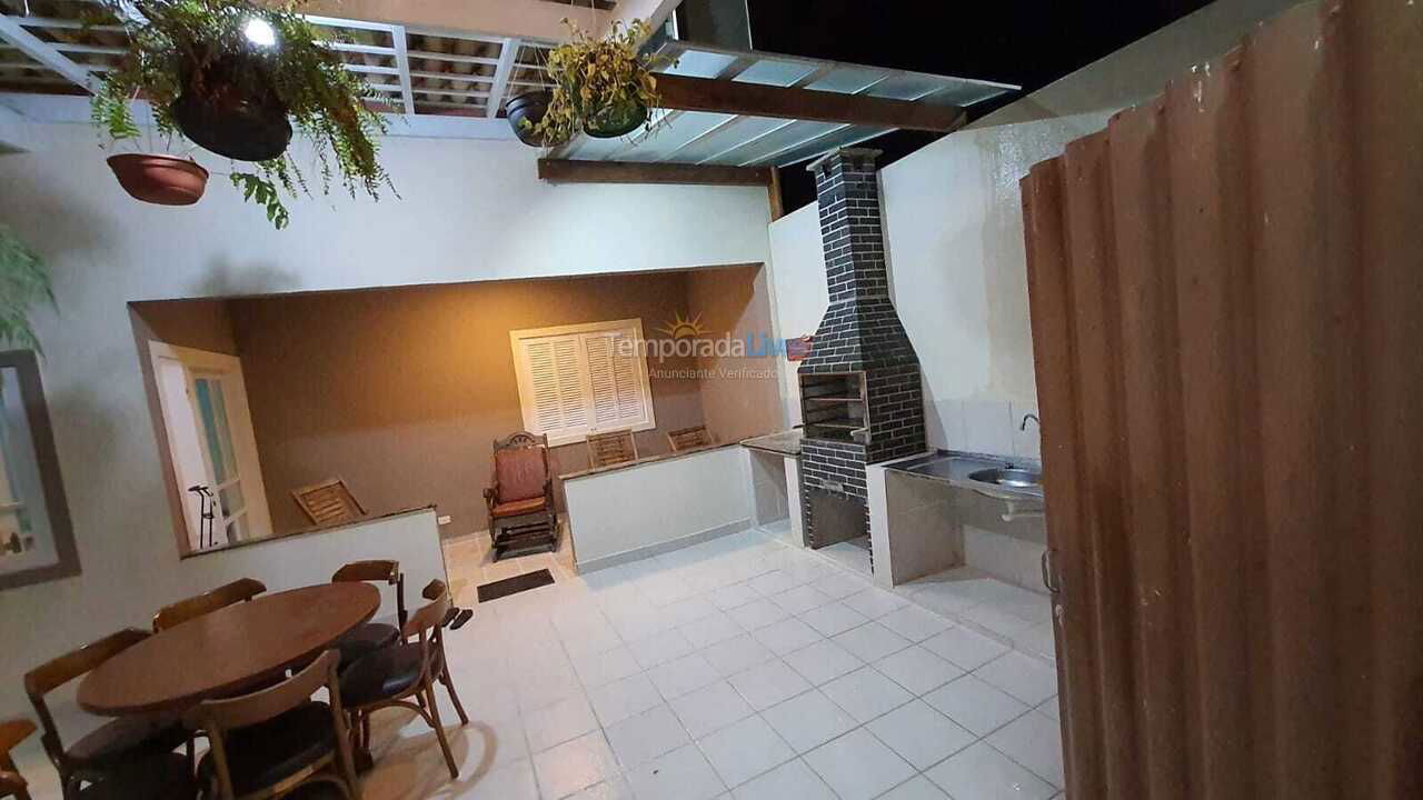 Casa para aluguel de temporada em São Sebastião (Maresias)