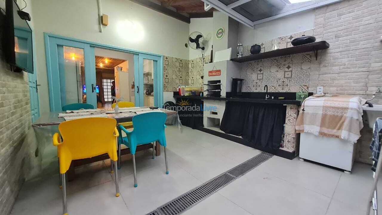 Casa para alquiler de vacaciones em São Sebastião (Juquehy)