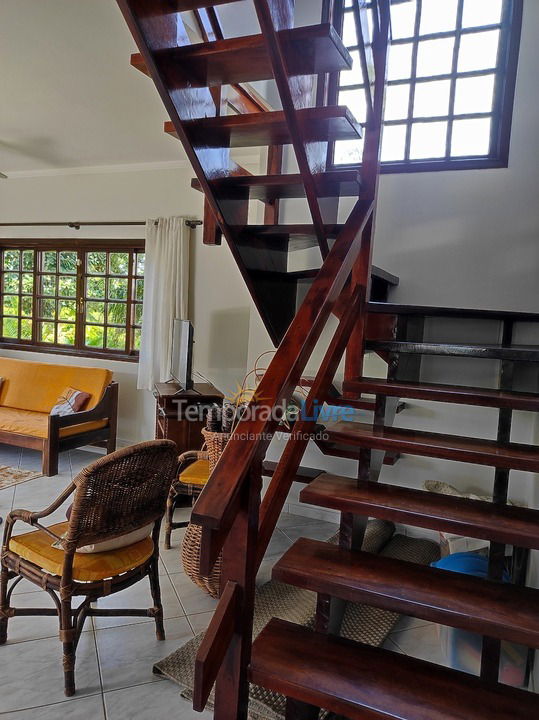 Casa para aluguel de temporada em Bertioga (Praia de Guaratuba)