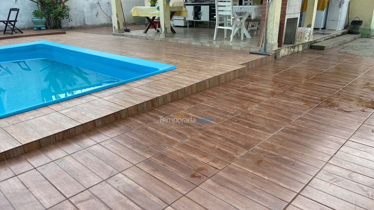 House for vacation rental in Guarujá (Jardim Virginia Praia da Enseada)