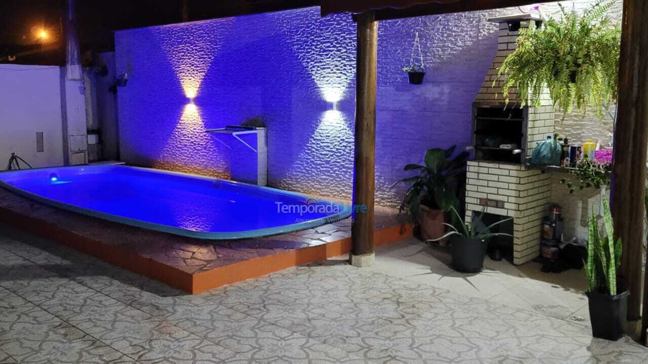 House for vacation rental in Ubatuba (Ipiranguinha)