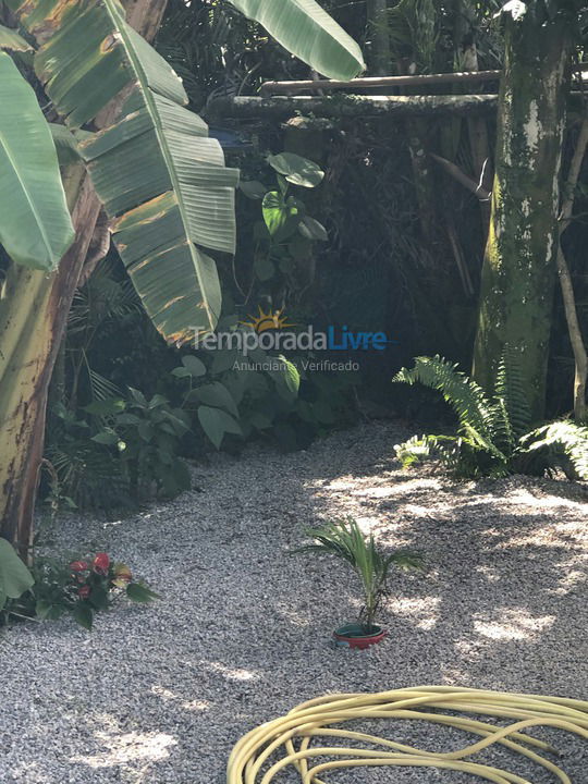 Casa para aluguel de temporada em Bertioga (Praia de Guaratuba)