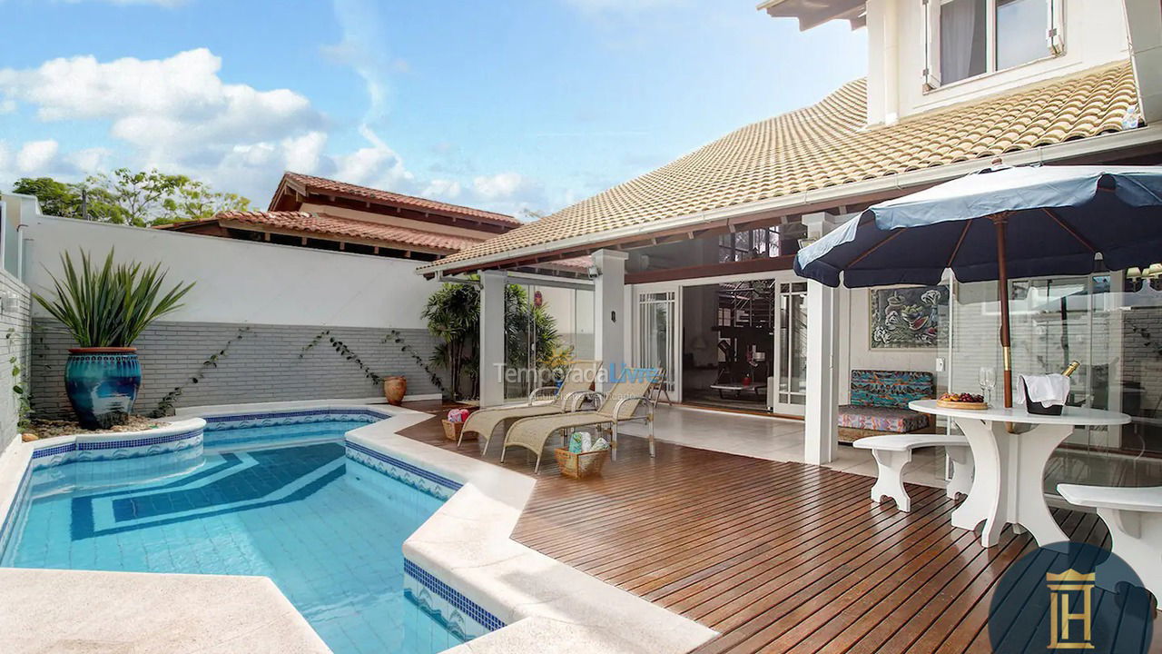 House for vacation rental in Florianopolis (Jurerê Internacional)