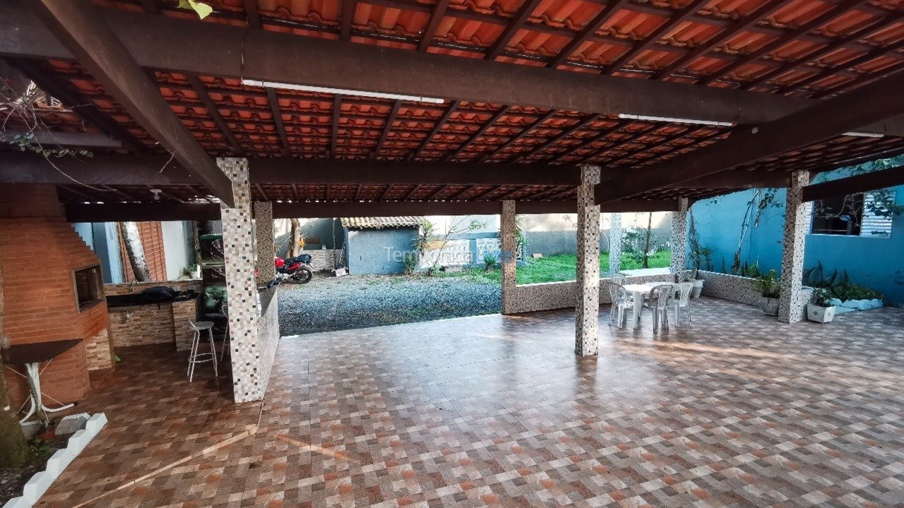Chácara / sítio para aluguel de temporada em Itanhaém (Parque Vergara)