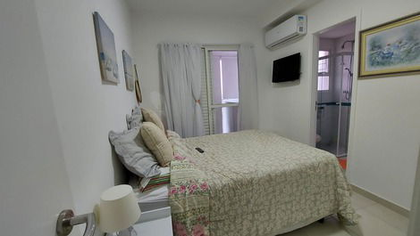 Apartamento alto padrão frente mar Sacada c/ vista esplendida