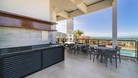 Exclusivo Residencial en Bombas y Playa Bombinhas! Impresionante apartamento!