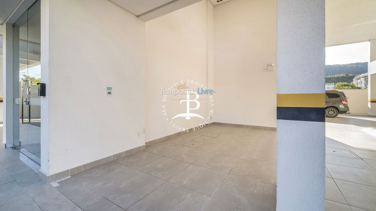 Apartamento para alquiler de vacaciones em Bombinhas (Praia de Bombas)