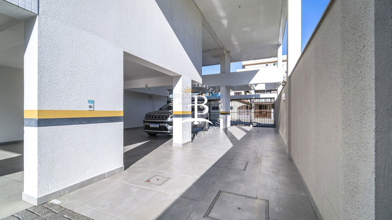 Apartamento para alquiler de vacaciones em Bombinhas (Praia de Bombas)