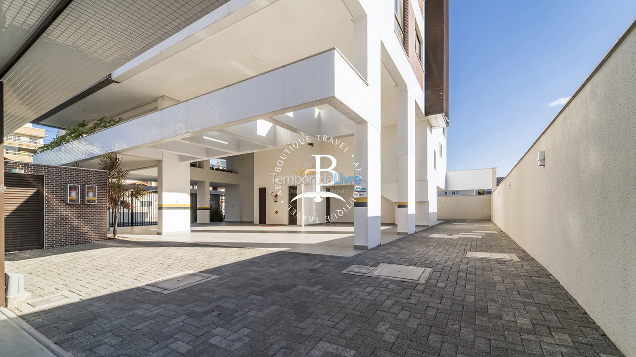 Apartamento para alquiler de vacaciones em Bombinhas (Praia de Bombas)