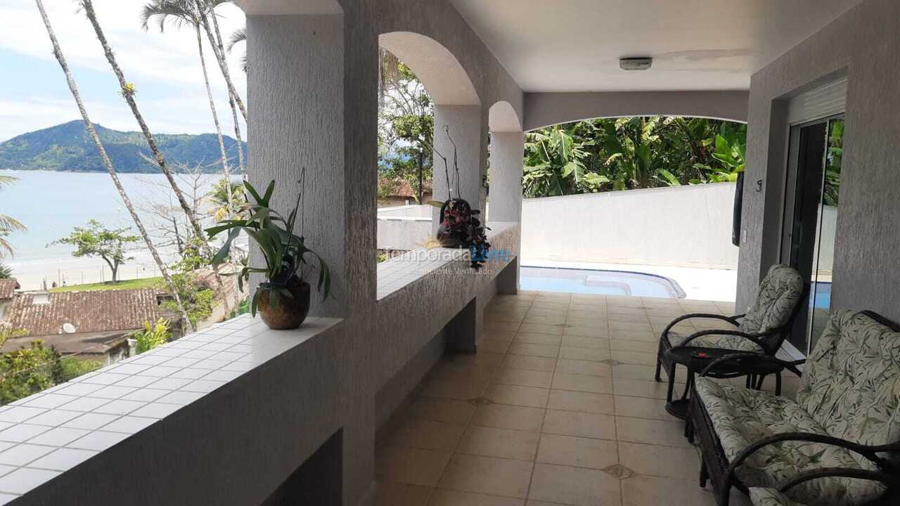 Casa para aluguel de temporada em Ubatuba (Enseada)