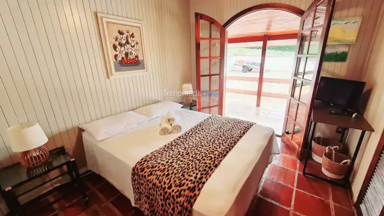 Casa para aluguel de temporada em Mairinque (Condomínio Porta do Sol)