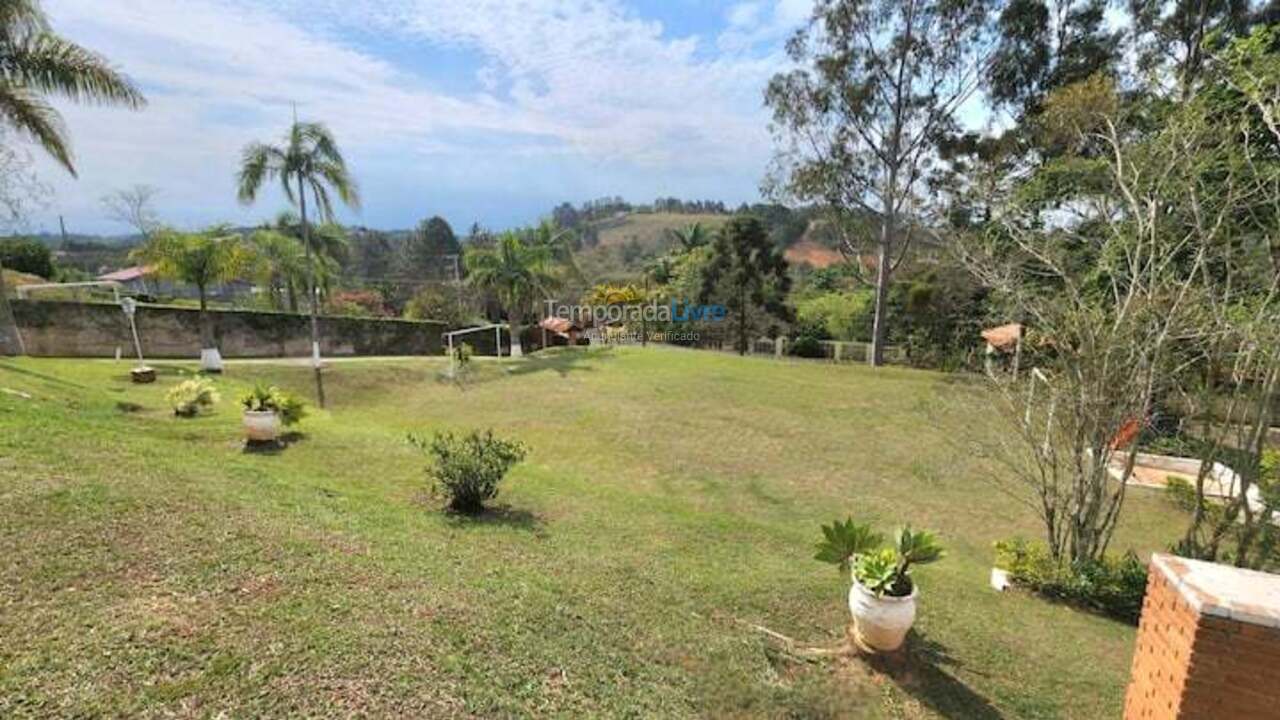 Casa para aluguel de temporada em Mairinque (Condomínio Porta do Sol)