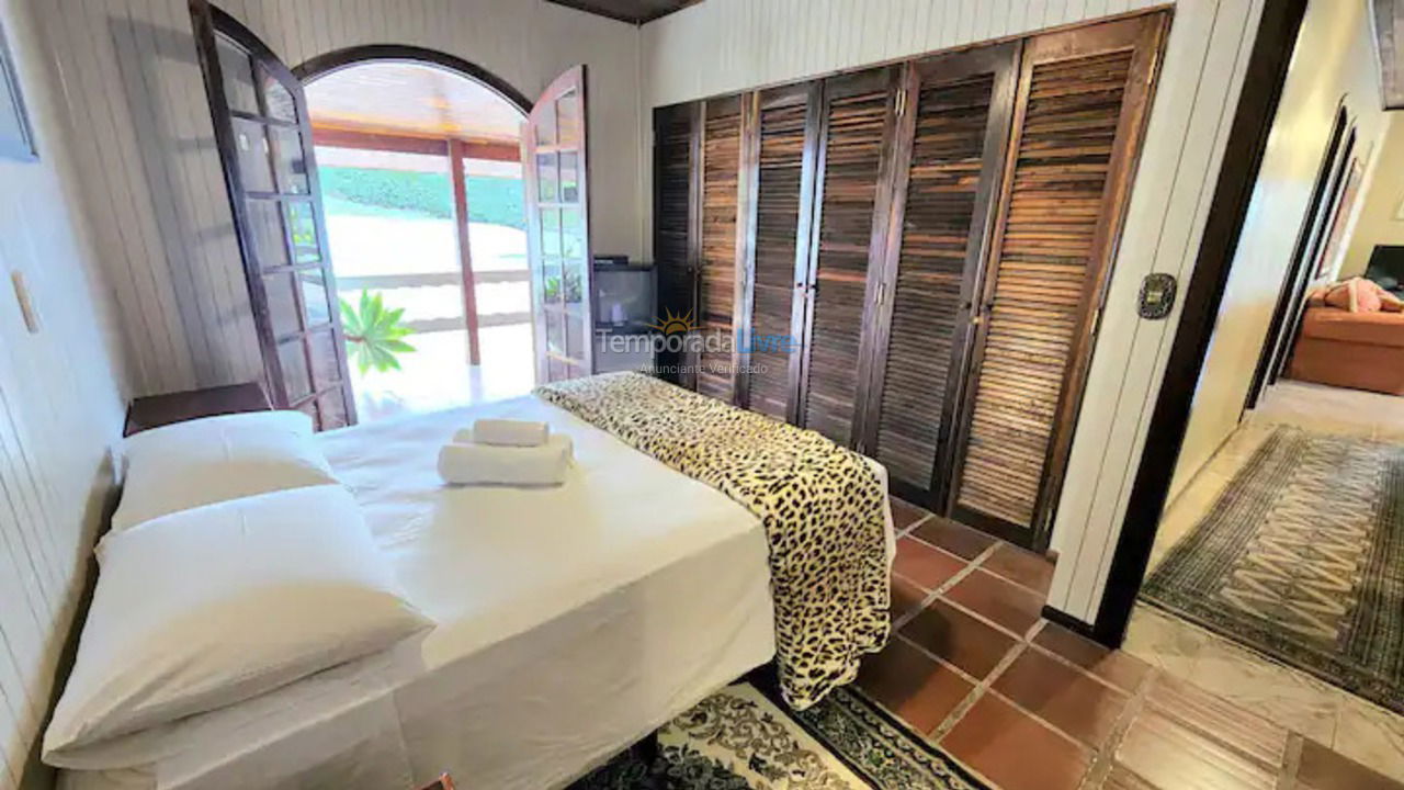 Casa para aluguel de temporada em Mairinque (Condomínio Porta do Sol)