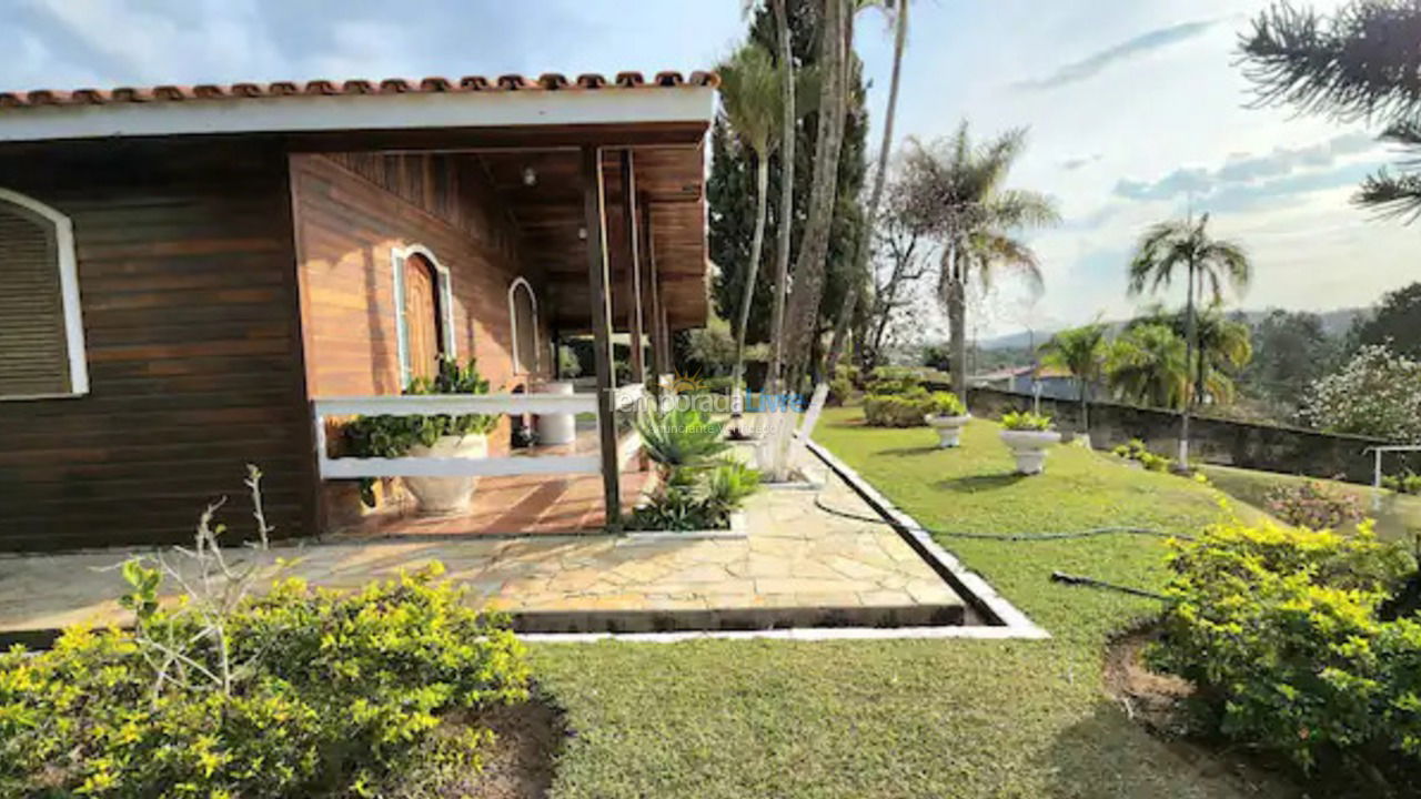 Casa para aluguel de temporada em Mairinque (Condomínio Porta do Sol)