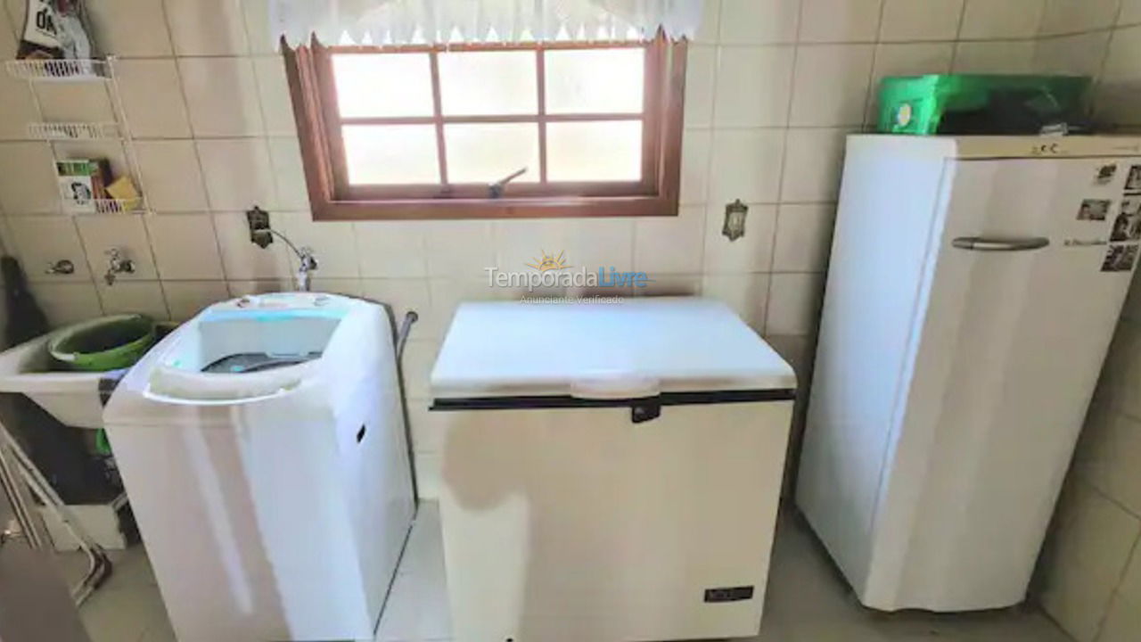 Casa para aluguel de temporada em Mairinque (Condomínio Porta do Sol)