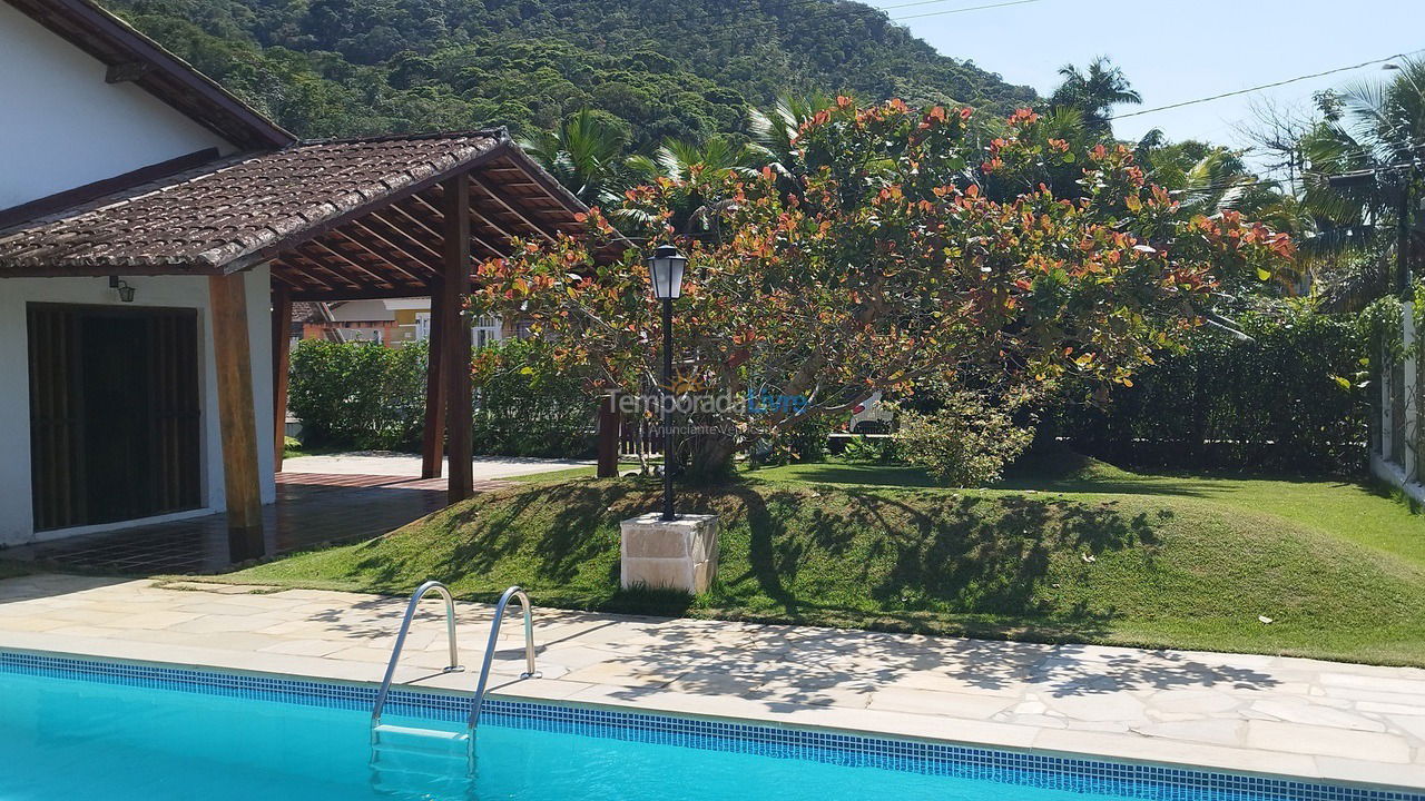 House for vacation rental in Ubatuba (Enseada)