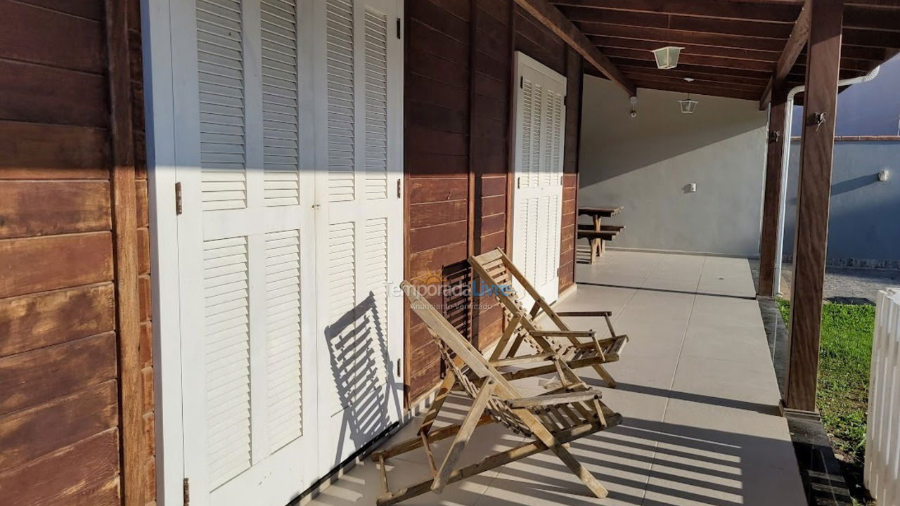 Casa para alquiler de vacaciones em Bombinhas (Canto Grande)