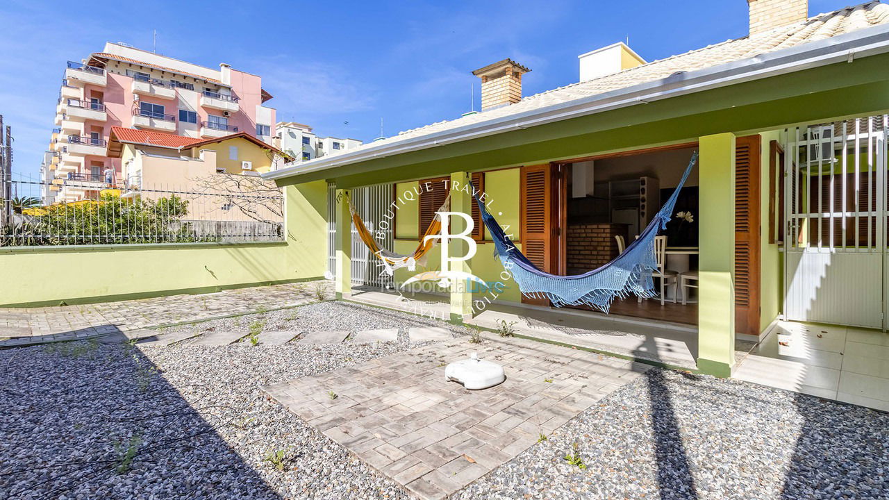 Casa para alquiler de vacaciones em Bombinhas (Praia de Bombas)