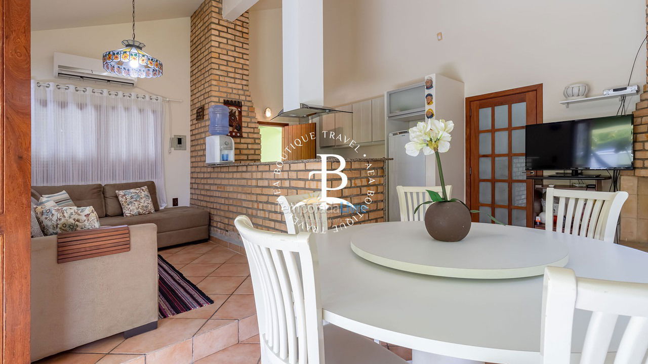 Casa para alquiler de vacaciones em Bombinhas (Praia de Bombas)