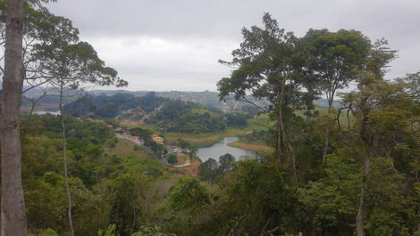 Alugo chácara com piscina em Igaratá ambiente familiar