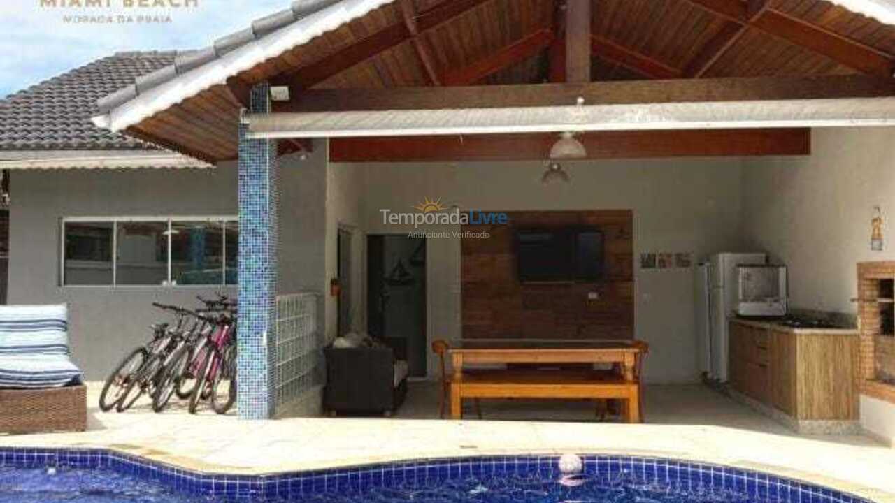 Casa para aluguel de temporada em Bertioga (Boraceia)