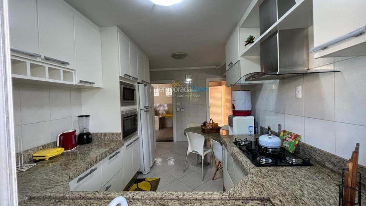 House for vacation rental in Bombinhas (Praia de Bombas)