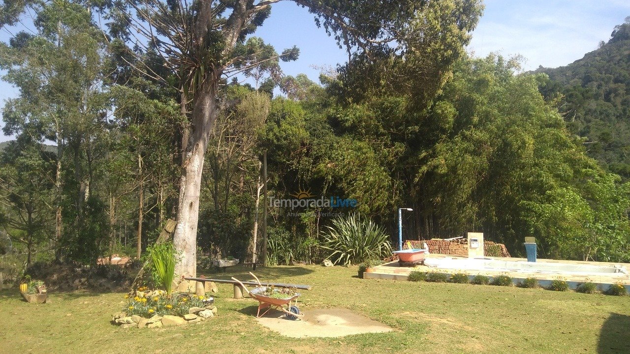 Ranch for vacation rental in Cunha (Bairro Barra do Bié)