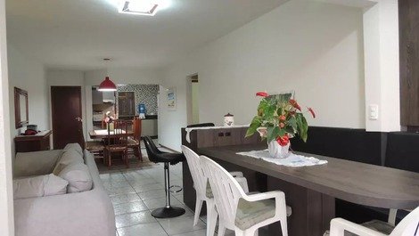 BEAUTIFUL APARTMENT IN FRONT OF THE SEA IN MEIA PRAIA-ITAPEMA