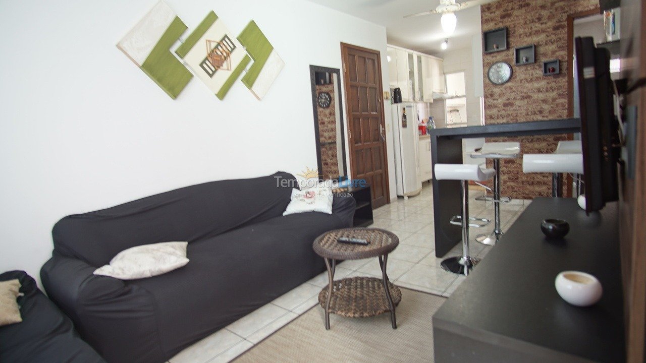 Apartamento para aluguel de temporada em Matinhos (Centro)