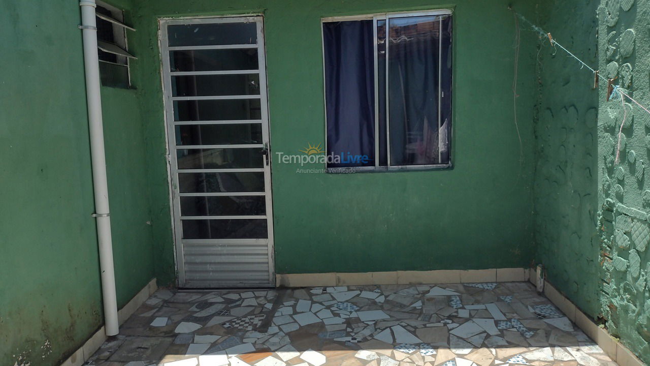 Casa para aluguel de temporada em Ilha Comprida (Balneario Claudia Mara)