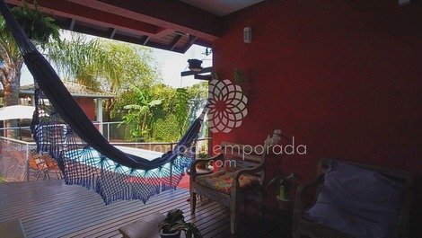 Hermosa casa con piscina, 5 dormitorios en la playa de Campeche!