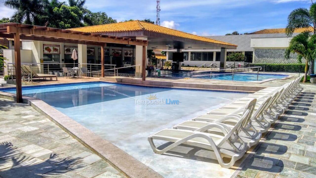 Apartamento para aluguel de temporada em Caldas Novas (Ingresso Acqua Park Incluso Meses de Agosto E Setembro)