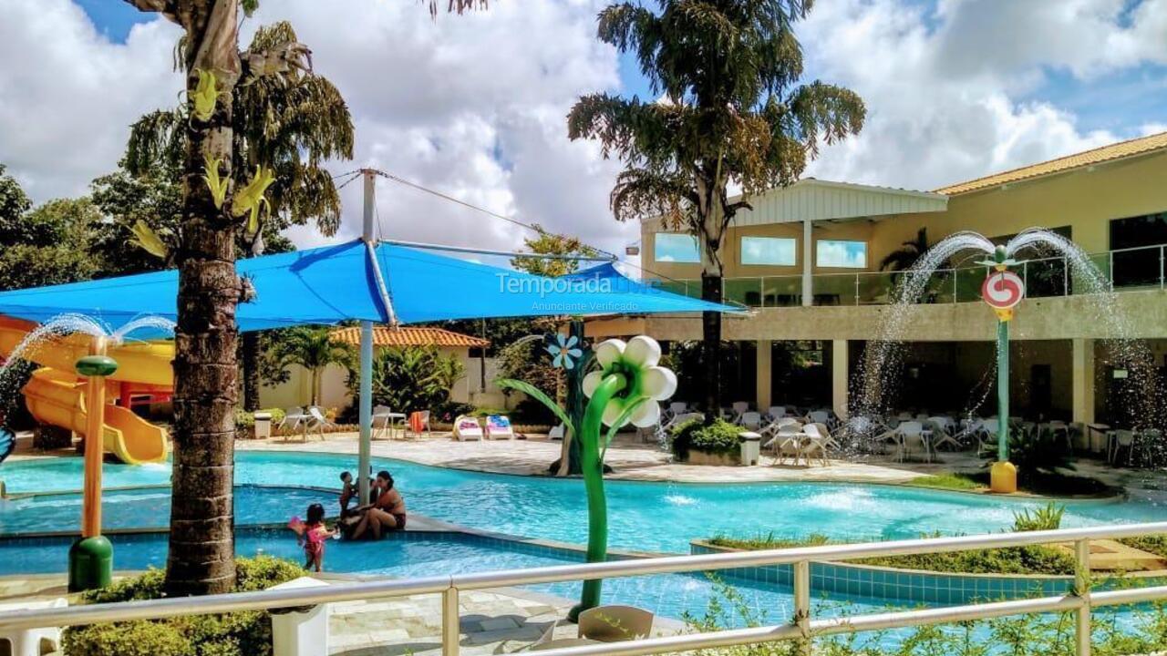 Apartamento para aluguel de temporada em Caldas Novas (Ingresso Acqua Park Incluso Meses de Agosto E Setembro)