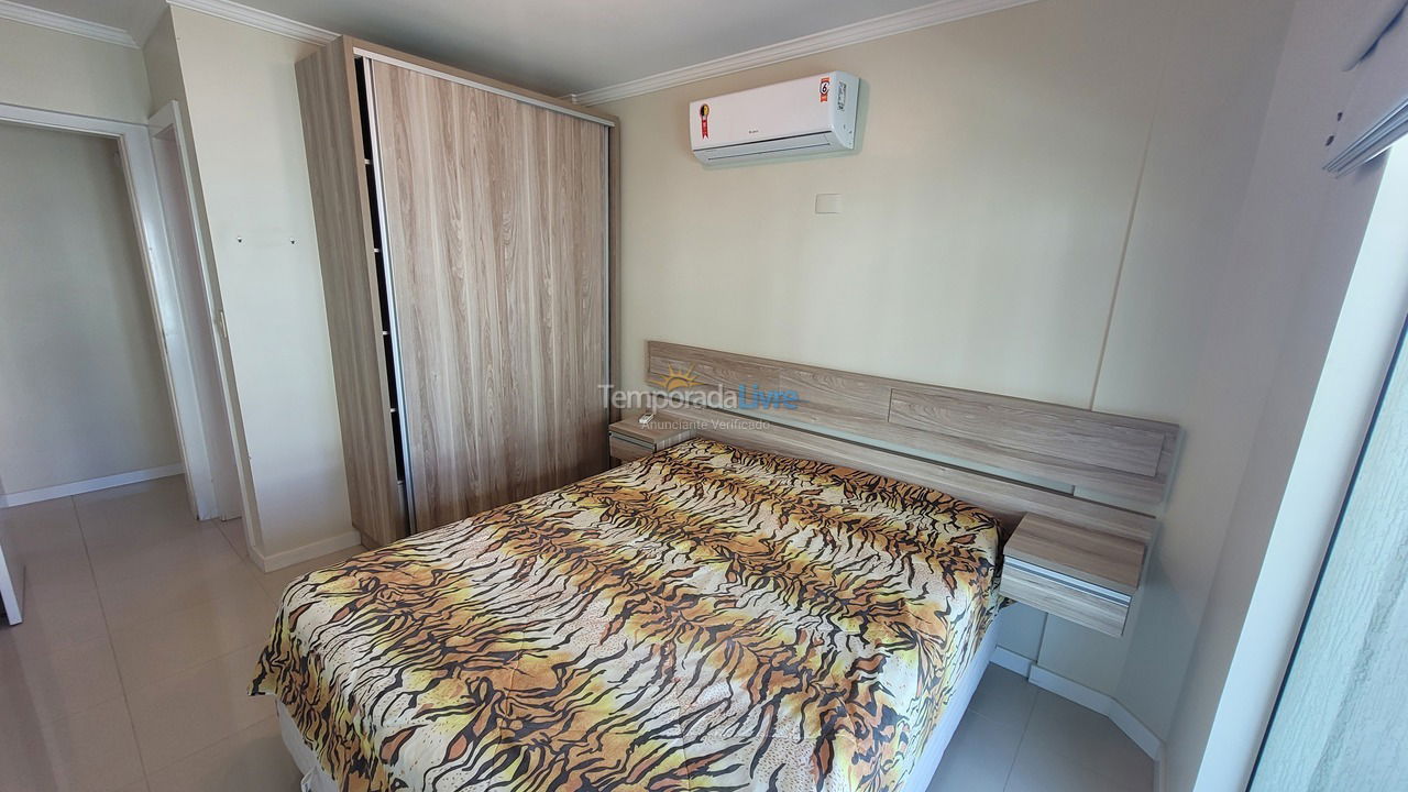 Apartamento para alquiler de vacaciones em Bombinhas (Praia de Bombas)