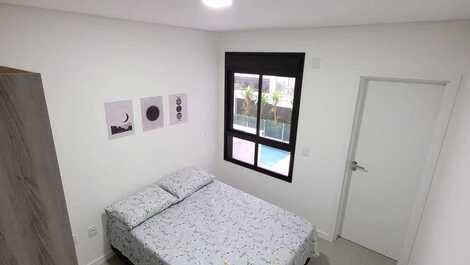Apartamento de temporada com 2 Suites na praia de Palmas