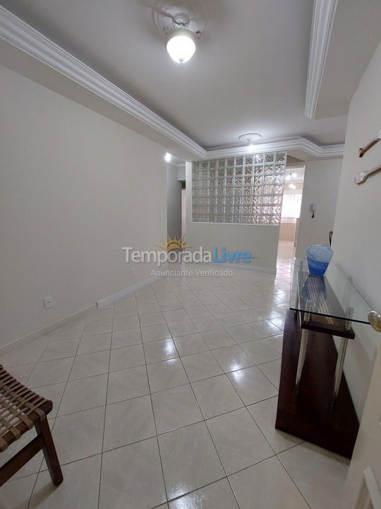 Apartamento para aluguel de temporada em Itapema (Meia Praia)