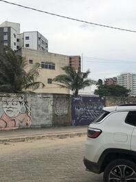 Apartamento 2°andar á 2 minutinhos do mar.