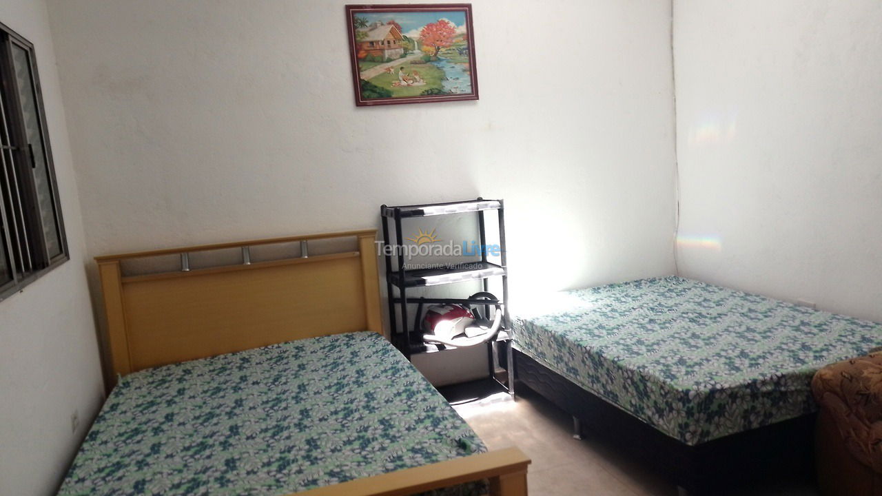 Casa para aluguel de temporada em Bertioga (Boraceia)