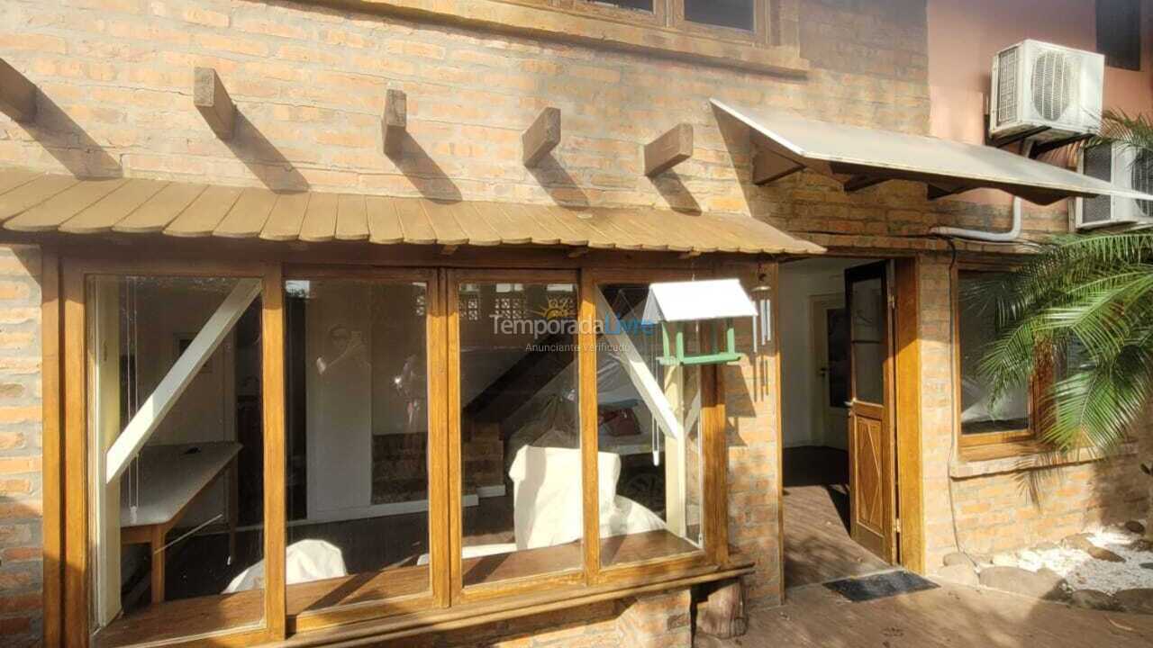 House for vacation rental in Florianópolis (Barra da Lagoa)