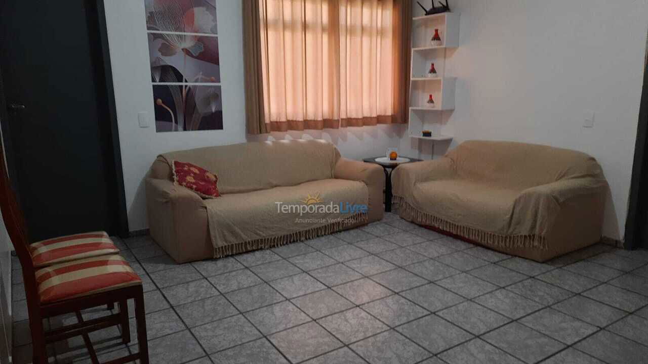 Apartamento para aluguel de temporada em Guarapari (Praia do Morro)