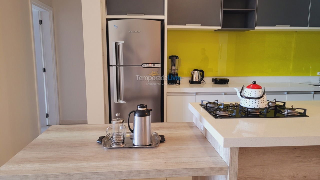 Apartamento para aluguel de temporada em Florianópolis (Cachoeira do Bom Jesus)