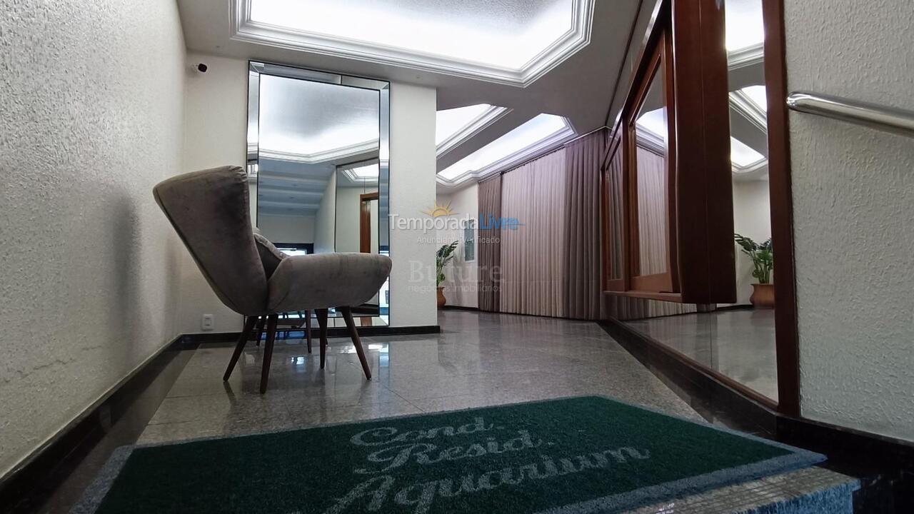 Apartment for vacation rental in Itapema (Meia Praia)