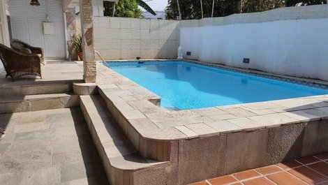 Guarujá cove house with pool