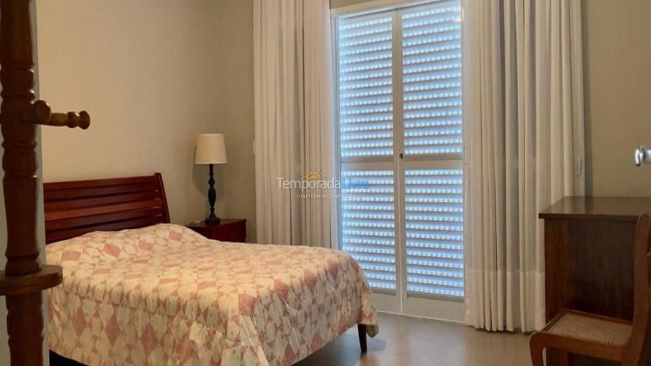 Casa para alquiler de vacaciones em Bertioga (Riviera de São Lourenço)