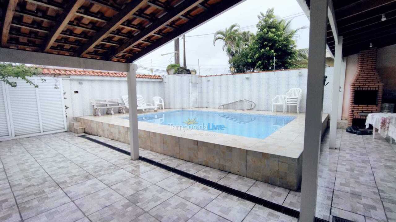 Casa para aluguel de temporada em Guarujá (Astúrias)