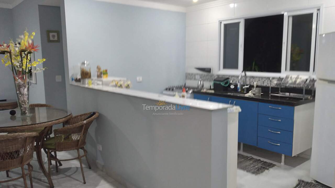 Casa para alquiler de vacaciones em Bertioga (Praia de Guaratuba)