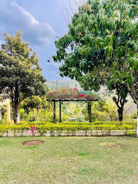 Granja para alquiler de vacaciones em Sete Lagoas (Serra de Santa Helena)